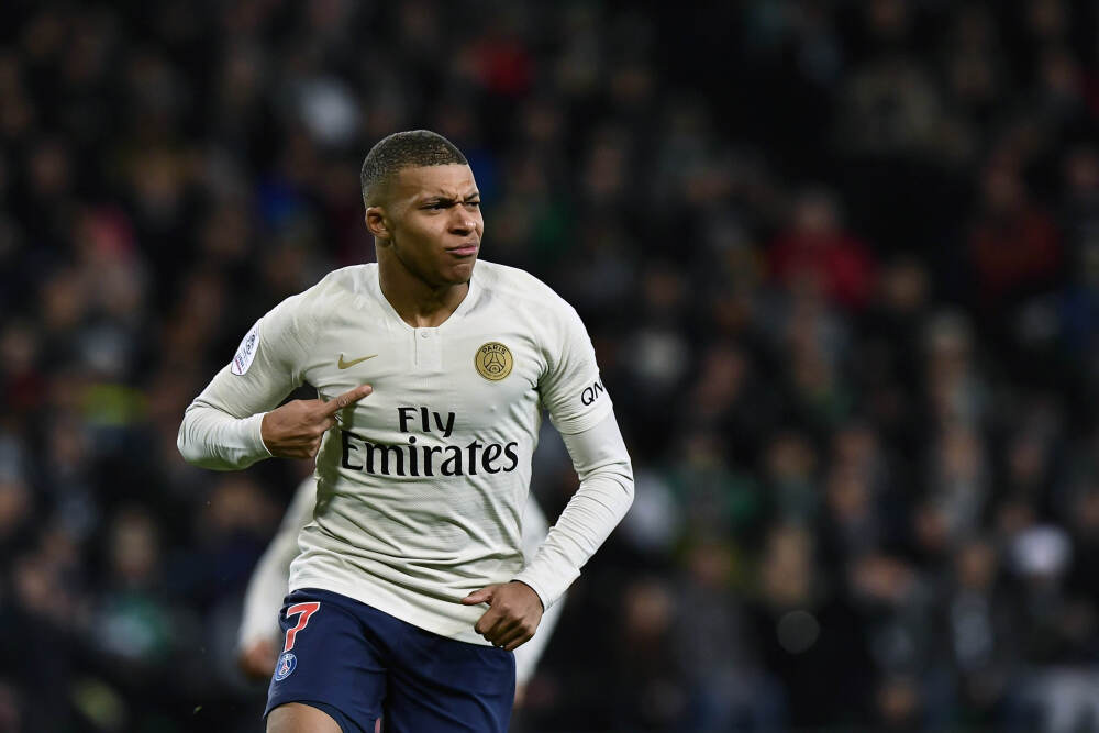 一个好汉三个帮！胜利8500万引援3大前锋，联合C罗四重奏双线全胜